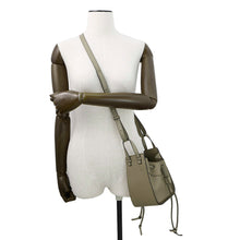 将图像加载到图库查看器中,LOEWE hammock GreigeA538V07X15 Leather Size Mini