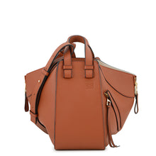 将图像加载到图库查看器中,LOEWE hammock RustyA53835X18 Calf Leather Size Small
