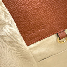 将图像加载到图库查看器中,LOEWE hammock RustyA53835X18 Calf Leather Size Small