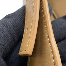 将图像加载到图库查看器中,LOEWE hammock Oak BrownA538H13X14 Calf Leather Size compact