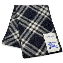 Load image into Gallery viewer, BURBERRY Check Wool Scarf Black80792461 Wool 100%