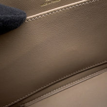 Load image into Gallery viewer, HERMES Geta Etup Chevre Myzore Goatskin