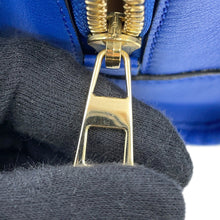将图像加载到图库查看器中,LOEWE Amazonas Blue352.30.N71 Leather Size 23