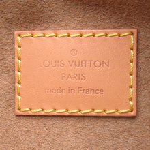 将图像加载到图库查看器中,LOUIS VUITTON loop BeigeM81098 Monogram