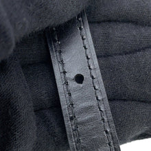 将图像加载到图库查看器中,LOUIS VUITTON Cannes NoirM43986 Monogram Monogram Reverse Canvas