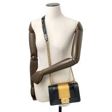 Load image into Gallery viewer, CHANEL Boy Chanel ChainShoulder Black/GoldA67085 Leather Size Small