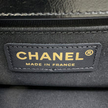 将图像加载到图库查看器中,CHANEL Boy Chanel ChainShoulder Black/GoldA67085 Leather Size Small