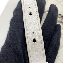 将图像加载到图库查看器中,CHANEL Gabriel WhiteA91810 Aged Calf Leather Size Small