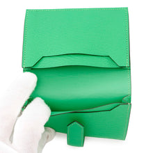 将图像加载到图库查看器中,HERMES Bearn Card Case VertComic Chevre Myzore Goatskin