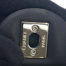 Load image into Gallery viewer, CHANEL Matelasse ChainShoulder Bag Black Patent Leather Leather Size 25