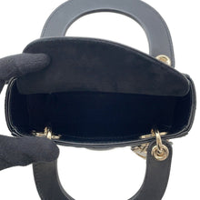 将图像加载到图库查看器中,Dior Lady Dior BlackM0505 ONGE-M900 Lambskin Size Mini
