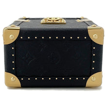 将图像加载到图库查看器中,LOUIS VUITTON Camera box NoirM11131 Monogram Empreinte Leather