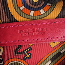 Load image into Gallery viewer, HERMES Garden Twily Rouge Vif Swift Leather Size TPM