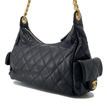 将图像加载到图库查看器中,CHANEL Maxi Hobo Bag BlackAS5302 Shiny Lambskin