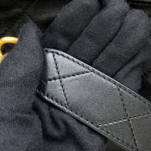 将图像加载到图库查看器中,CHANEL Maxi Hobo Bag BlackAS5302 Shiny Lambskin