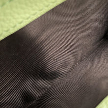 将图像加载到图库查看器中,GUCCI embossed logo compact wallet Green731694 Leather