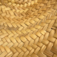 将图像加载到图库查看器中,CELINE Teen Triomphe Classic Panier Basket Bag Natural/White194002CGG.25FO Raffia Leather