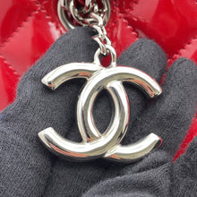 将图像加载到图库查看器中,CHANEL Matelasse Mademoiselle Chain Boring Shoulder Red Patent Leather