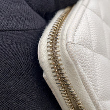 将图像加载到图库查看器中,CHANEL Matelasse fragment case WhiteAP3179 Caviar Leather