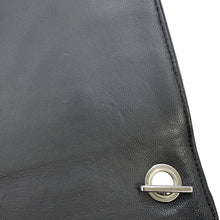 将图像加载到图库查看器中,CHANEL Lego Boy ChainShoulder Black Patent Leather Rhinestone Plastic