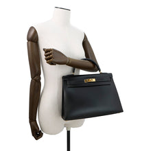 Load image into Gallery viewer, HERMES Kelly Sellier Black Box Calf Leather Size 32