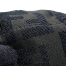 Load image into Gallery viewer, FENDI Down vest Size 52 BlackFAA694 Cotton46% Nylon30% Polyester24%