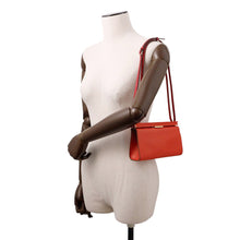 Load image into Gallery viewer, HERMES ClicH Shoulder Bag Rouge Coeur Evergrain Size 21
