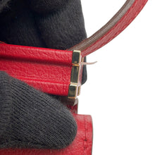 Load image into Gallery viewer, HERMES ClicH Shoulder Bag Rouge Coeur Evergrain Size 21