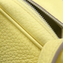 将图像加载到图库查看器中,HERMES Lindy Limoncello Taurillon Clemence Size Mini