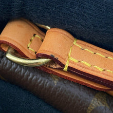 将图像加载到图库查看器中,LOUIS VUITTON Nano Turenne BrownM61253 Monogram