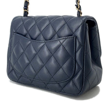 将图像加载到图库查看器中,CHANEL Matelasse Single Flap Chain Shoulder NavyA35200 Lambskin Size 17