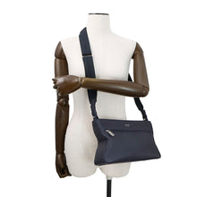 将图像加载到图库查看器中,Ferragamo Star Shape Pouch 2WAY Midnight241655 Calf Leather