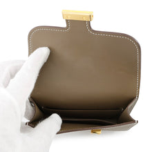 将图像加载到图库查看器中,HERMES Constance Slim Etoupe Epsom