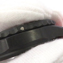 将图像加载到图库查看器中,BREITLING Professional Endurance Pro 44 Hiroshima Toyo Carp W44mm Bright Light Rubber Black DialX823101F1B1S1