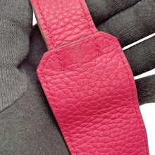 Load image into Gallery viewer, HERMES Jypsiere Rose Extreme Taurillon Clemence Size 28