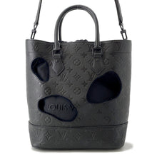 Load image into Gallery viewer, LOUIS VUITTON With Holes NoirM45887 Monogram Empreinte Leather Size PM