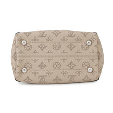 将图像加载到图库查看器中,LOUIS VUITTON Hina GaletM54351 Monogram Mahina Size PM