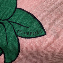 Load image into Gallery viewer, HERMES Giant Square LES LEOPARDS Leopard Size 140 Marine/Rose Buvar/Multicolor Cashmere70% Silk30%