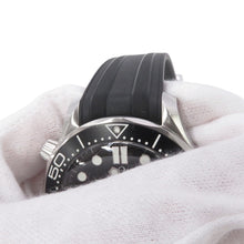 将图像加载到图库查看器中,OMEGA Seamaster Diver300M W42mm Stainless Steel Rubber Black Dial210.32.42.20.01.003