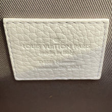 Load image into Gallery viewer, LOUIS VUITTON Flap Soft Trunk Messenger WhiteM57407 Taurillon Leather