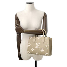 将图像加载到图库查看器中,LOUIS VUITTON Onthego khaki cremeM46647 Monogram Empreinte Leather Size PM