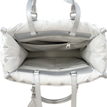 将图像加载到图库查看器中,LOUIS VUITTON LV SKI Onthego FrostM11847 Monogram・Nylon Size MM