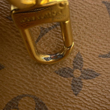 将图像加载到图库查看器中,LOUIS VUITTON Pochette Metis NoirM44876 Monogram Reverse Canvas Size MM