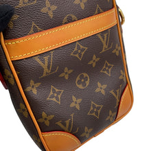 将图像加载到图库查看器中,LOUIS VUITTON Danube BrownM14013 Monogram Archive