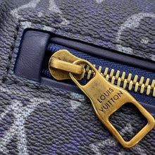 将图像加载到图库查看器中,LOUIS VUITTON Discovery Bumbag NavyM23905 Monogram・Bleach Size PM