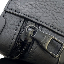将图像加载到图库查看器中,LOUIS VUITTON Handle ・ Soft Trunk NoirM59163 Monogram Taurillon Leather