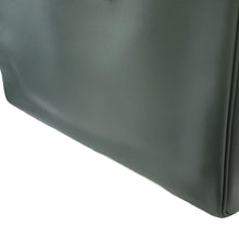 Load image into Gallery viewer, HERMES Victoria 2 12H Vert Amand Evercolor