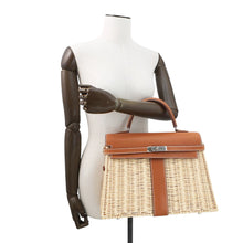 Load image into Gallery viewer, HERMES Kelly Picnic Natural/Fauve Rattan Barenia Leather Size 35