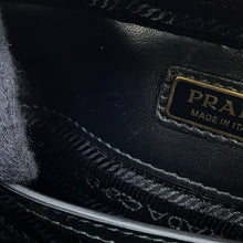 将图像加载到图库查看器中,PRADA Triangle Logo Brique Shoulder Bag Gold2VH070 Saffiano LeatherLeather