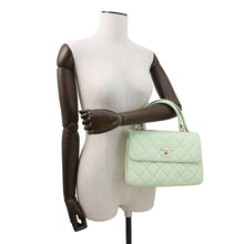 将图像加载到图库查看器中,CHANEL Trendy CC 2way Bag Light GreenA92236 Lambskin